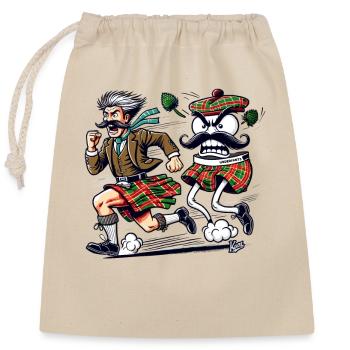 Scotsman on the run from a pair of underpants - Closable cotton gift bag (25x30cm) - nature - Front