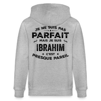 Ibrahim – ein lustiger und stolzer Vorname, Legende - Stanley/Stella Unisex Bio-Kapuzenjacke CULTIVATOR  - Grau meliert - Hinten - Luana (180cm)