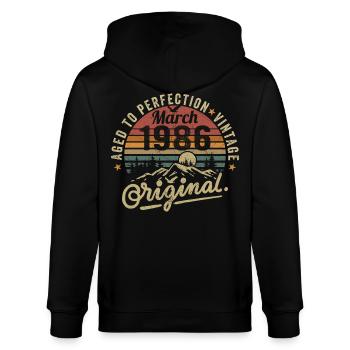 März 1986 - Stanley/Stella Unisex Bio-Kapuzenjacke CULTIVATOR  - Schwarz - Hinten - Anna (173cm)
