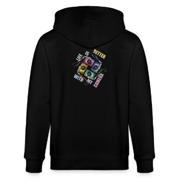 Life is better with my camera - Stanley/Stella Unisex Bio-Kapuzenjacke CULTIVATOR  - Schwarz - Hinten - Anna (173cm)