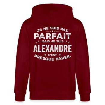 Alexandre Ein Vorname, eine Geschichte, eine Persönlichkeit - Stanley/Stella Unisex Bio-Kapuzenjacke CULTIVATOR  - Burgunderrot - Hinten - Anna (173cm)