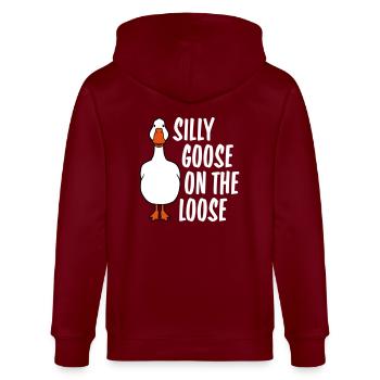 goose on the loose - Stanley/Stella Unisex Bio-Kapuzenjacke CULTIVATOR  - Burgunderrot - Hinten - Anna (173cm)