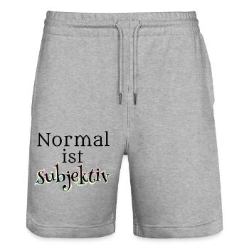 Normal ist subjektiv - Stanley/Stella Unisex Bio Joggingshorts Trainer  - Grau meliert - Vorne - Nik (191cm) & Marisol (170cm)