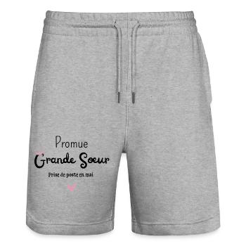 Promue grande soeur en mai - annonce grossesse - Short de jogging bio TRAINER Stanley/Stella unisexe - gris chiné - Devant - Nik (191cm) & Marisol (170cm)