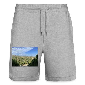 IMG 9605 - Stanley/Stella Unisex Bio Joggingshorts Trainer  - Grau meliert - Vorne - Nik (191cm) & Marisol (170cm)