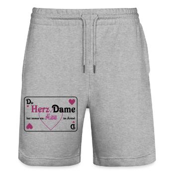Skat Herz Dame Ass im Ärmel Schrift quer Mau-Mau - Stanley/Stella Unisex Bio Joggingshorts Trainer  - Grau meliert - Vorne - Nik (191cm) & Marisol (170cm)