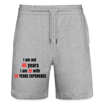 Ich bin keine 40 Jahre alt - Stanley/Stella Unisex Bio Joggingshorts Trainer  - Grau meliert - Vorne - Nik (191cm) & Marisol (170cm)