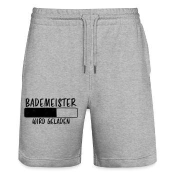 Bademeister Spruch Lustiges Bademeister Geschenk - Stanley/Stella Unisex Bio Joggingshorts Trainer  - Grau meliert - Vorne - Nik (191cm) & Marisol (170cm)