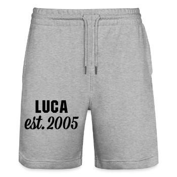 Luca est 2005 - Stanley/Stella Unisex Bio Joggingshorts Trainer  - Grau meliert - Vorne - Nik (191cm) & Marisol (170cm)