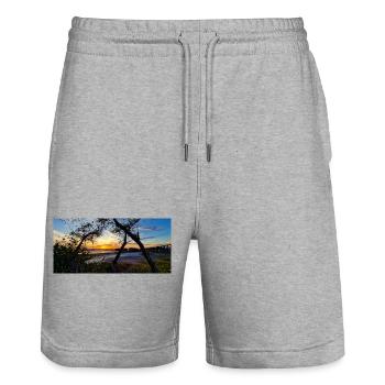 Sunset over the wilderness - Stanley/Stella Trainer Unisex Organic Jogging Shorts - heather grey - Front - Nik (191cm) & Marisol (170cm)