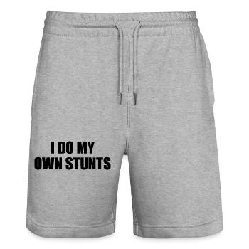 I Do My Own Stunts - Lustiges Tollpatsch Geschenk - Stanley/Stella Unisex Bio Joggingshorts Trainer  - Grau meliert - Vorne - Nik (191cm) & Marisol (170cm)