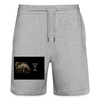 Streetwear Manche mögen's dunkel - Stanley/Stella Unisex Bio Joggingshorts Trainer  - Grau meliert - Vorne - Nik (191cm) & Marisol (170cm)