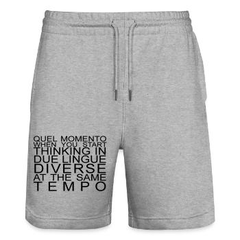 phrase ambiguë - Short de jogging bio TRAINER Stanley/Stella unisexe - gris chiné - Devant - Nik (191cm) & Marisol (170cm)
