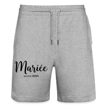 Braut seit 2025 Elegantes Design für die Hochzeit - Stanley/Stella Unisex Bio Joggingshorts Trainer  - Grau meliert - Vorne - Nik (191cm) & Marisol (170cm)
