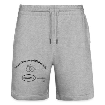 Letzter Tag, um peinlich zu sein! Challenge accept - Stanley/Stella Unisex Bio Joggingshorts Trainer  - Grau meliert - Vorne - Nik (191cm) & Marisol (170cm)