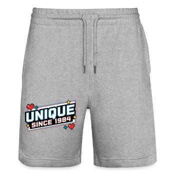Unique Since 1984 – Retro Gaming Jahrgang Design - Stanley/Stella Unisex Bio Joggingshorts Trainer  - Grau meliert - Vorne - Nik (191cm) & Marisol (170cm)