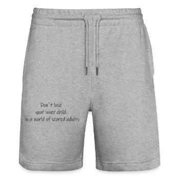 Dont lose your inner child - Stanley/Stella Unisex Bio Joggingshorts Trainer  - Grau meliert - Vorne - Nik (191cm) & Marisol (170cm)