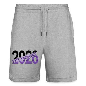 Super_grandma_since_2026 - Stanley/Stella Unisex Bio Joggingshorts Trainer  - Grau meliert - Vorne - Nik (191cm) & Marisol (170cm)