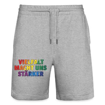 Vielfalt macht uns stärker – Regenbogen Design - Stanley/Stella Unisex Bio Joggingshorts Trainer  - Grau meliert - Vorne - Nik (191cm) & Marisol (170cm)