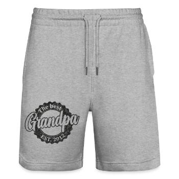 The Best Grandpa since 2012 - Stanley/Stella Unisex Bio Joggingshorts Trainer  - Grau meliert - Vorne - Nik (191cm) & Marisol (170cm)