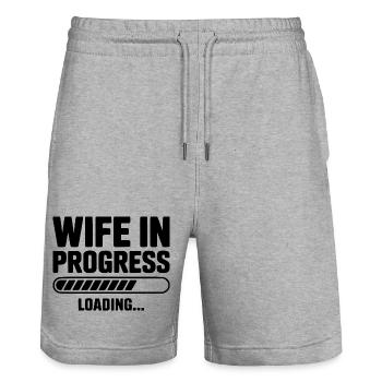 Ehefrau lädt... - Stanley/Stella Unisex Bio Joggingshorts Trainer  - Grau meliert - Vorne - Nik (191cm) & Marisol (170cm)
