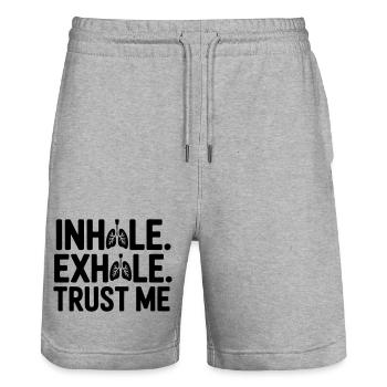 Thérapeute respiratoire drôle : Inspire, expire, crois-moi - Short de jogging bio TRAINER Stanley/Stella unisexe - gris chiné - Devant - Nik (191cm) & Marisol (170cm)