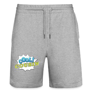 Cool Cousin Badge-Design für den Lieblingscousin - Stanley/Stella Unisex Bio Joggingshorts Trainer  - Grau meliert - Vorne - Nik (191cm) & Marisol (170cm)