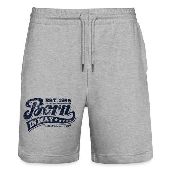 Born in May 1965 - Geburtstag - Geschenk - Stanley/Stella Unisex Bio Joggingshorts Trainer  - Grau meliert - Vorne - Nik (191cm) & Marisol (170cm)