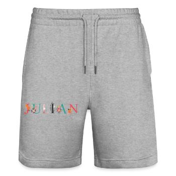 JULIAN Namenskunst mit gestickten Blumen - Stanley/Stella Unisex Bio Joggingshorts Trainer  - Grau meliert - Vorne - Nik (191cm) & Marisol (170cm)