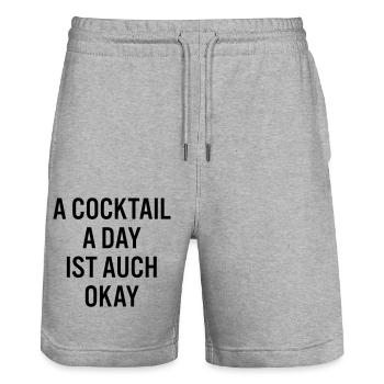A cocktail a day ist auch okay - Stanley/Stella Unisex Bio Joggingshorts Trainer  - Grau meliert - Vorne - Nik (191cm) & Marisol (170cm)