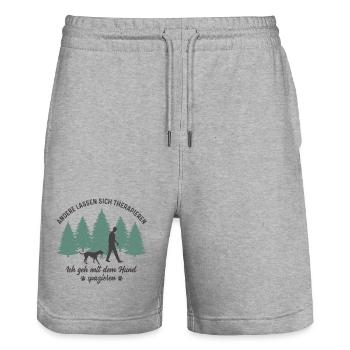 Mann mit Hund Gassi gehen Therapie Hundebesitzer - Stanley/Stella Unisex Bio Joggingshorts Trainer  - Grau meliert - Vorne - Nik (191cm) & Marisol (170cm)