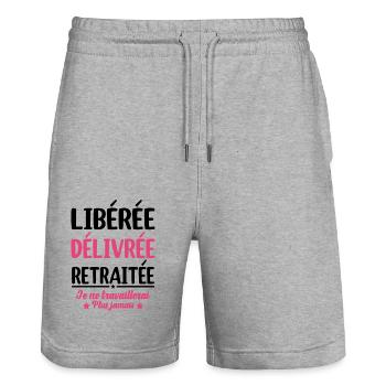 Libérée Délivrée Retraitée Retraite Cadeau Fun - Short de jogging bio TRAINER Stanley/Stella unisexe - gris chiné - Devant - Nik (191cm) & Marisol (170cm)