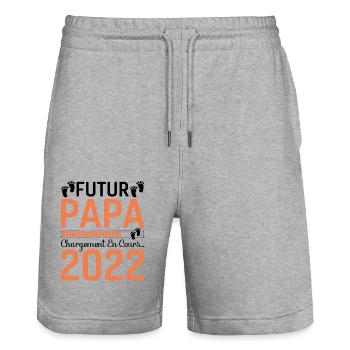 Futur Papa 2022 Naissance Cadeau Grossesse Père - Short de jogging bio TRAINER Stanley/Stella unisexe - gris chiné - Devant - Nik (191cm) & Marisol (170cm)