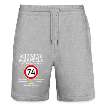 74. Geburtstag Schonend Behandeln Oldtimer Ist 74 - Stanley/Stella Unisex Bio Joggingshorts Trainer  - Grau meliert - Vorne - Nik (191cm) & Marisol (170cm)