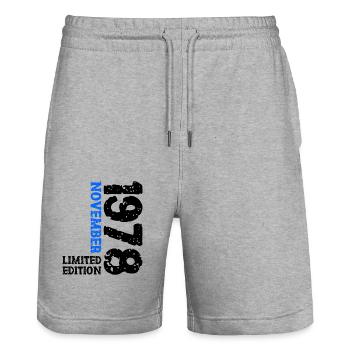 1978 novembre édition limitée 45e anniversaire décoration - Short de jogging bio TRAINER Stanley/Stella unisexe - gris chiné - Devant - Nik (191cm) & Marisol (170cm)