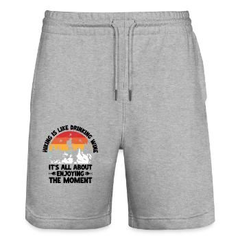Wandern Natur Trekking Bergsteigen Wanderer Outdoo - Stanley/Stella Unisex Bio Joggingshorts Trainer  - Grau meliert - Vorne - Nik (191cm) & Marisol (170cm)