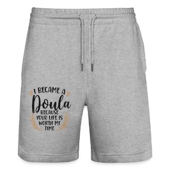 Doula accoucheuse Je suis devenue une - Short de jogging bio TRAINER Stanley/Stella unisexe - gris chiné - Devant - Nik (191cm) & Marisol (170cm)