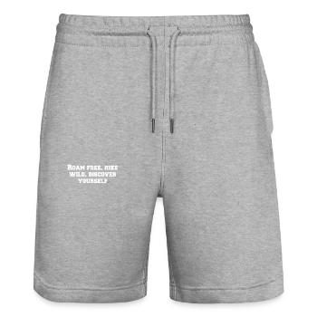 Wandern - Roam free, hike wild, discover yourself - Stanley/Stella Unisex Bio Joggingshorts Trainer  - Grau meliert - Vorne - Nik (191cm) & Marisol (170cm)