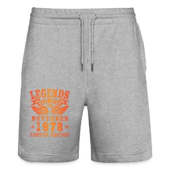 Legends sont nés en Novembre 1978 Anniversaire - Short de jogging bio TRAINER Stanley/Stella unisexe - gris chiné - Devant - Nik (191cm) & Marisol (170cm)