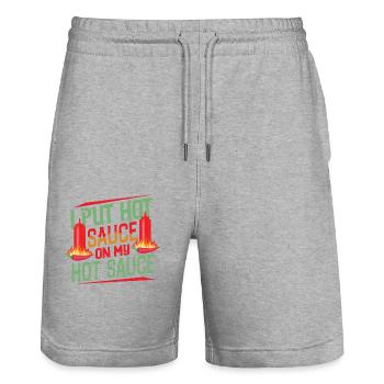 Scharfes Essen-Pfeffer-Liebhaber-Outfit für scharf - Stanley/Stella Unisex Bio Joggingshorts Trainer  - Grau meliert - Vorne - Nik (191cm) & Marisol (170cm)