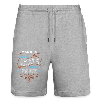 awesome joke campsite camping funny tshirt geek - Stanley/Stella Unisex Bio Joggingshorts Trainer  - Grau meliert - Vorne - Nik (191cm) & Marisol (170cm)