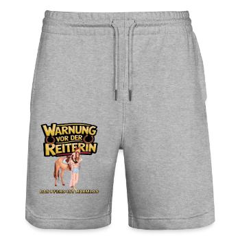Vorsicht vor der Reiterin, das Pferd ist harmlos - Stanley/Stella Unisex Bio Joggingshorts Trainer  - Grau meliert - Vorne - Nik (191cm) & Marisol (170cm)