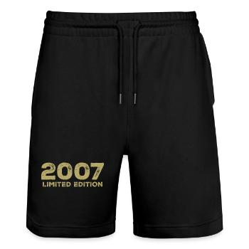 Geburtstagsgeschenk Jahrgang 2007 Jahrgang 2007 - Stanley/Stella Unisex Bio Joggingshorts Trainer  - Schwarz - Vorne - Nik (191cm) & Marisol (170cm)