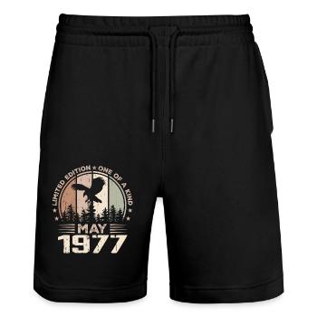 Incomparable since May 1977, 47th Anniversary - Stanley/Stella Trainer Unisex Organic Jogging Shorts - black - Front - Nik (191cm) & Marisol (170cm)