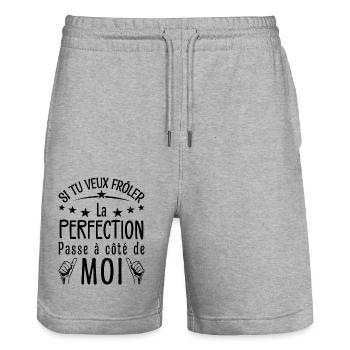 Du willst der Perfektion nahe sein, geh an mir vorbei - Stanley/Stella Unisex Bio Joggingshorts Trainer  - Grau meliert - Vorne - Nik (191cm) & Marisol (170cm)