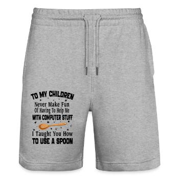 An meine Kinder, die nie einen Fan davon machen, mir helfen zu müssen - Stanley/Stella Unisex Bio Joggingshorts Trainer  - Grau meliert - Vorne - Nik (191cm) & Marisol (170cm)