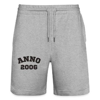 Anno 2006 Geburtstag Geburtsjahr - Stanley/Stella Unisex Bio Joggingshorts Trainer  - Grau meliert - Vorne - Nik (191cm) & Marisol (170cm)