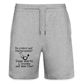 Doktorspiele Medizin Doktor lustig Spruch Geschenk - Stanley/Stella Unisex Bio Joggingshorts Trainer  - Grau meliert - Vorne - Nik (191cm) & Marisol (170cm)