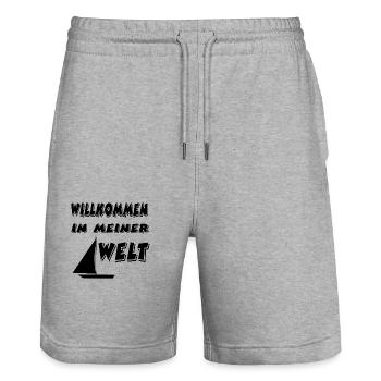 Segeln - Stanley/Stella Unisex Bio Joggingshorts Trainer  - Grau meliert - Vorne - Nik (191cm) & Marisol (170cm)