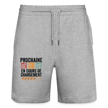 Prochaine bêtise en cours de chargement humour - Short de jogging bio TRAINER Stanley/Stella unisexe - gris chiné - Devant - Nik (191cm) & Marisol (170cm)